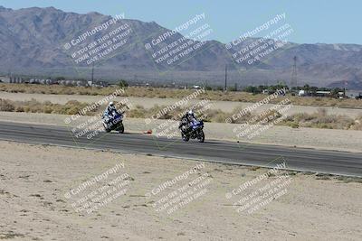 media/Oct-30-2025-Racers Edge (Thu) [[dabbdaf680]]/3-B Group/Session 3 (Turn 15 Inside)/